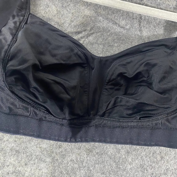 Lululemon Ta Ta Tamer Sports Bra 36C Gray Coal Black Adjustable - Picture 6 of 13